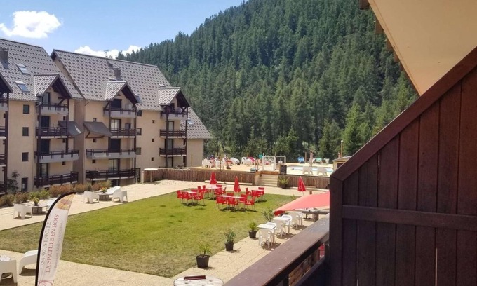 Reallon Apartment | 50m from resort center, 1st floor, balcony, ski locker, 32m², Réallon