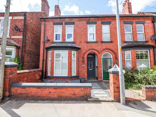 Nantwich House | 52 Barony Road