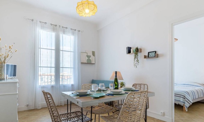 Royan House | 53 m² House ∙ 2 bedrooms ∙ 5 guests