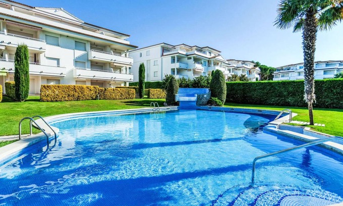 Pals Apartment | 55 m² Apartment ∙ 2 bedrooms ∙ 4 guests