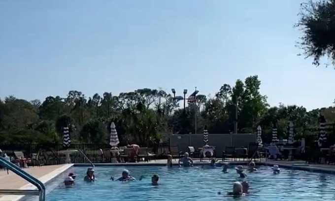 Fort Myers Condo | 55 plus - Travelling professional - 2-bd condo in Fort Myers - 90 day min stay