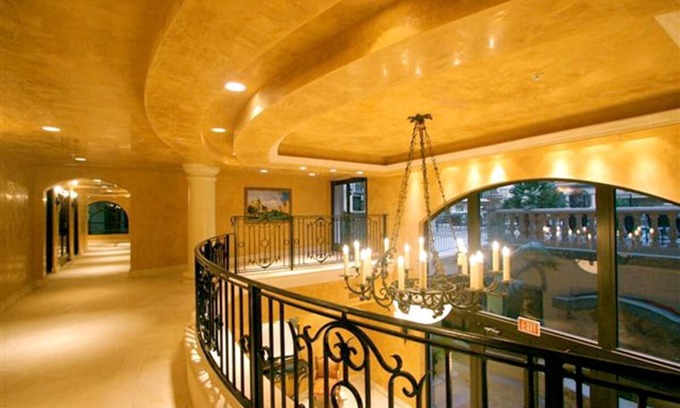 City West Apartment | 553102 Luxurious Dual-Master Suite
