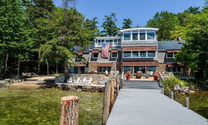 Tuftonboro House | 559 - Wingate Cove Escape