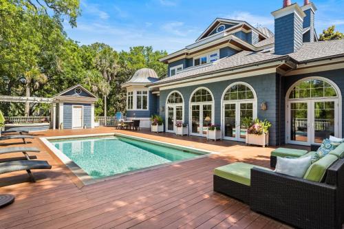 Vanderhorst Plantation House | 57 Ocean Course Drive by Akers Ellis Rentals