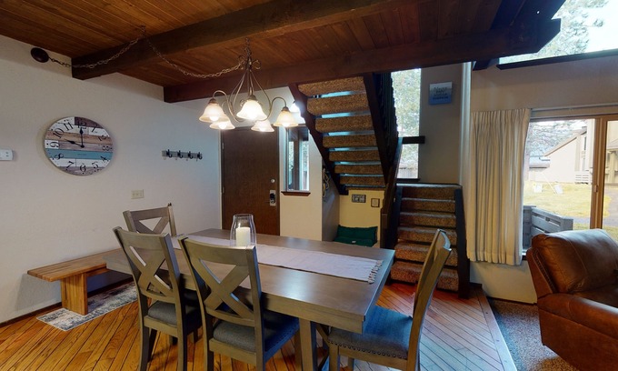 Tennis Village Condo | 57 Tennis Village | 2 BR/2 BA, Sleeps 6