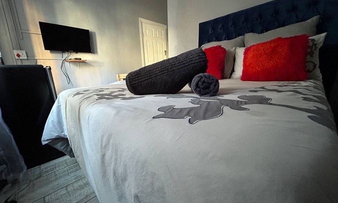 Parow House | 57onWYNNE