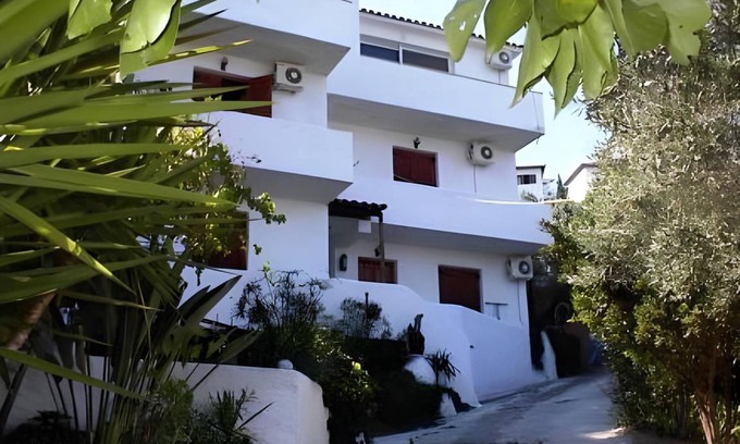 Skiathos Town Apartment | 58 m² Apartment ∙ 5 guests