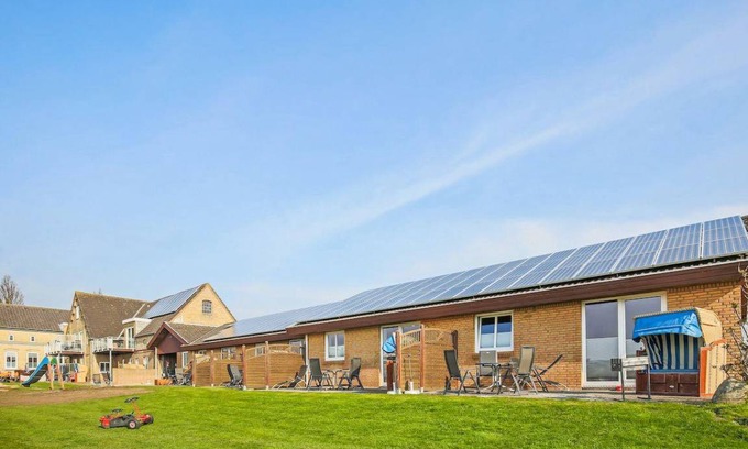 Sahrensdorf House | 58 m² House ∙ 2 bedrooms ∙ 5 guests