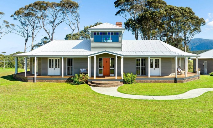 Corruna House | 58 Mystery Bay Road, Mystery Bay