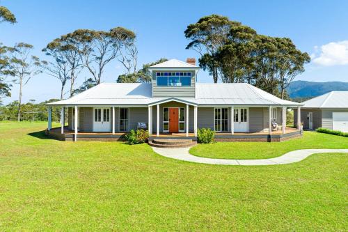 Corruna House | 58 Mystery Bay Road, Mystery Bay