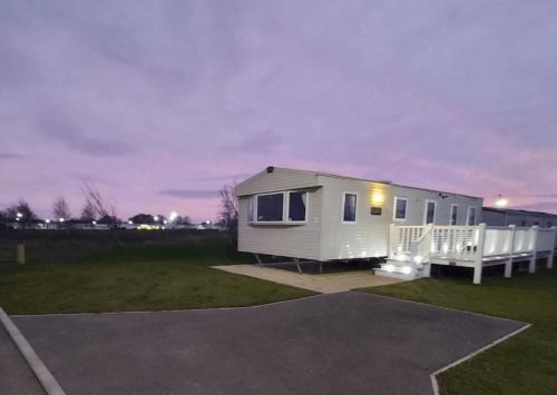 Tattershall House | 59 Swan View