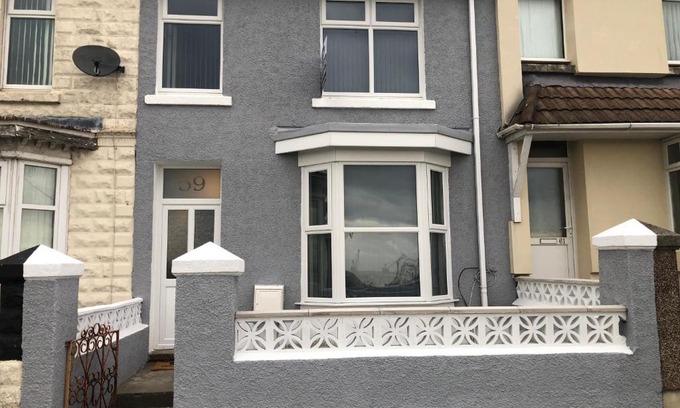 St. Thomas House | 59 Wern Fawr