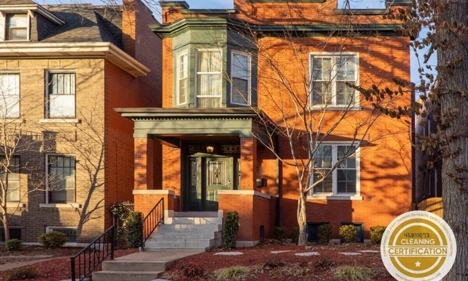 Tower Grove South House | 5BR Tower Grove Family Home/ABODEbucks