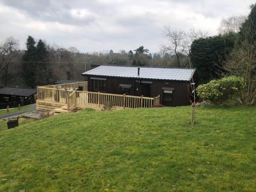 Builth Wells Ski Chalet | 5f Stanley Lodge, Caer Beris, Builth Wells - No tradesman