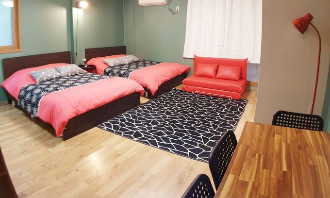 Cheongpa-dong House | 5min Seoul station . 15min Myengdong