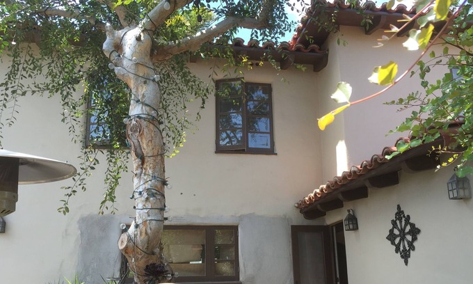 Loma Portal House | 6 BDRM Monterrey Spanish near Downtown, Beach, Old Town, the Zoo, Sea World...