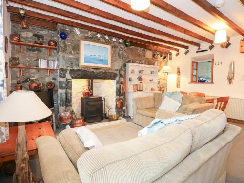 Llanystumdwy House | 6 Maen Y Wern
