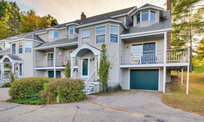 Bethel Condo | 6 Mi to Sunday River: Condo Near Bethel Village!