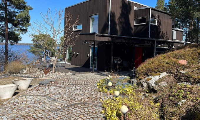 Faerentuna House | 6 person holiday home in FÄRENTUNA