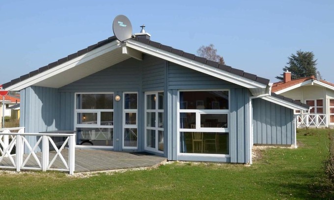 Lensterstrand House | 6 person holiday home in GROEMITZ
