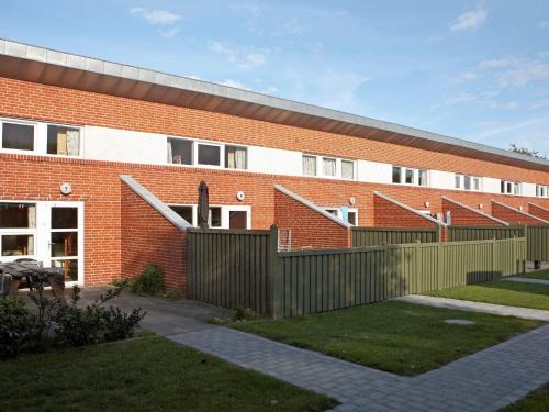 Bork Havn House | 6 person holiday home on a holiday park in Hemmet