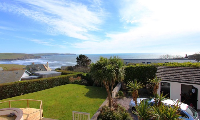 Bigbury-on-Sea Cottage | 6 TARIFA, family friendly, country holiday cottage in Bigbury-On-Sea