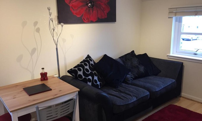 Forres Apartment | 6 Varis Apartments