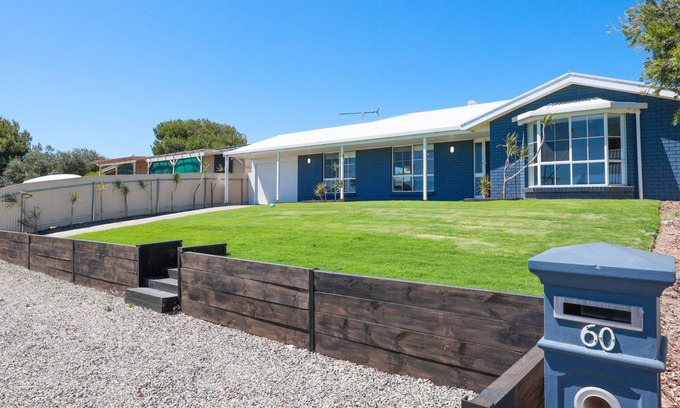 Goolwa South House | 60 Beach Road, Goolwa South