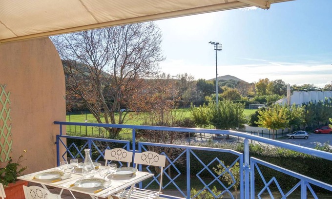 Saint-Cyr-sur-Mer Apartment | 60 m² Apartment ∙ 2 bedrooms ∙ 4 guests