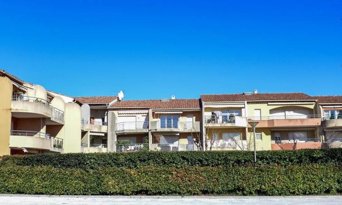Saint-Cyr-sur-Mer Apartment | 60 m² Apartment ∙ 2 bedrooms ∙ 4 guests