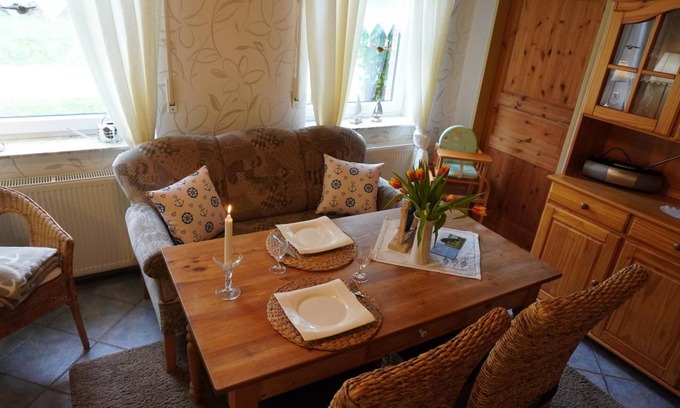 Dornumergrode Apartment | 60 m² Apartment ∙ 2 bedrooms ∙ 4 guests