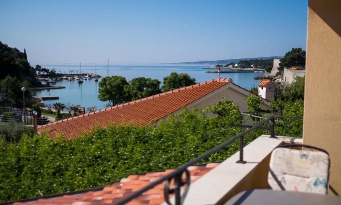 Krk Apartment | 60 m² Apartment ∙ 2 bedrooms ∙ 4 guests