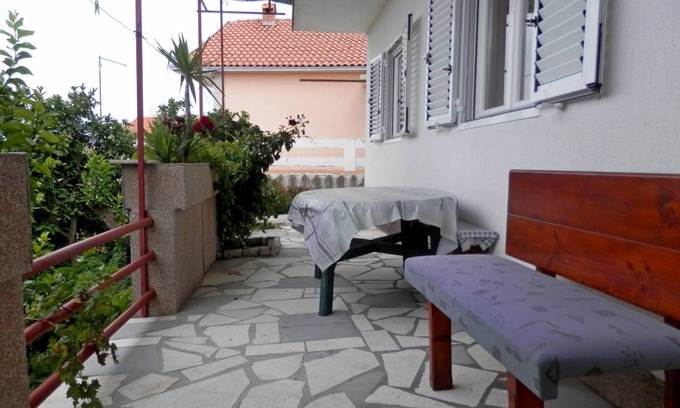 Rogoznica Apartment | 60 m² Apartment ∙ 2 bedrooms ∙ 4 guests