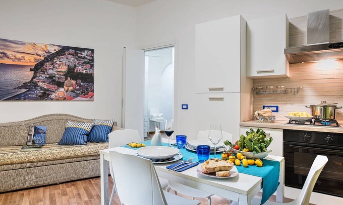 Sorrento Historic Centre Apartment | 60 m² Apartment ∙ 2 bedrooms ∙ 4 guests