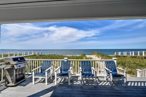 East Sandwich House | 61 North Shore Boulevard East Sandwich - - Cape Cod