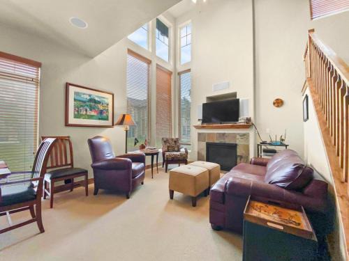 Kimball Junction House | 6180 Foxpoint Townhouse by SkyRun Park City