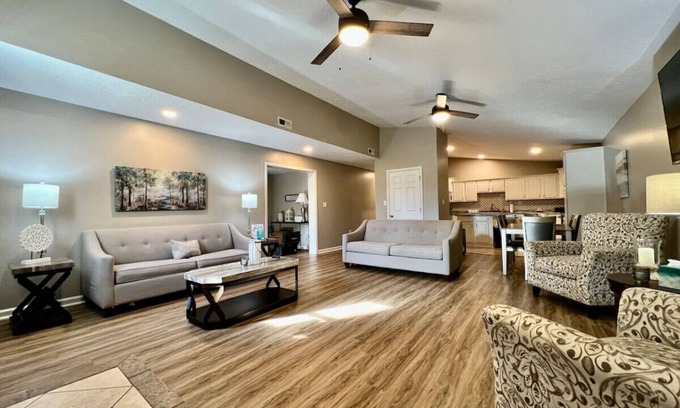 Middletown House | 6195 Kalbfleisch · ┼ Rhonda's Country Paradise ┼ a relaxing place!