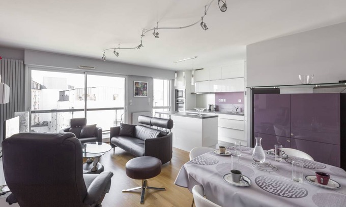 Bourg-l'Eveque Apartment | 63 m² Apartment ∙ 2 bedrooms ∙ 4 guests