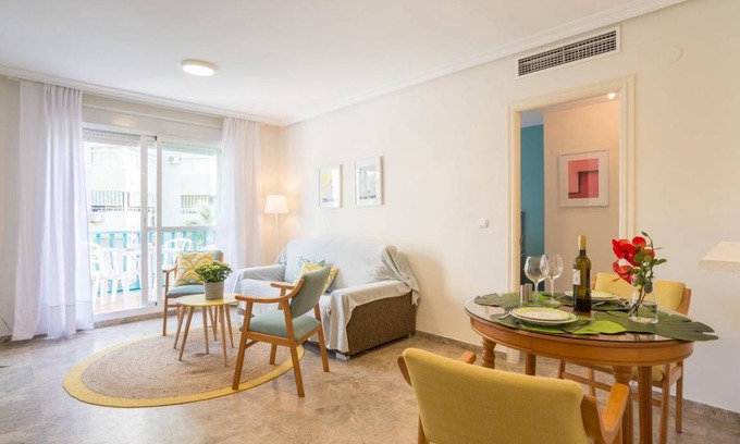 Torremolinos Apartment | 65 m² Apartment ∙ 1 bedroom ∙ 4 guests