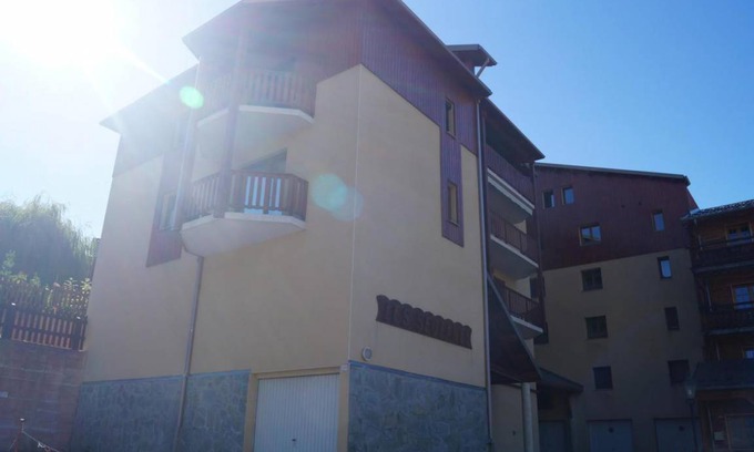 Le Sauze Apartment | 65 m² Apartment ∙ 3 bedrooms ∙ 8 guests