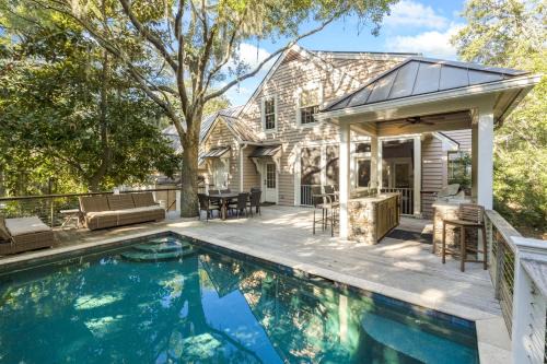 Vanderhorst Plantation House | 65 Surfsong Road by Akers Ellis Rentals