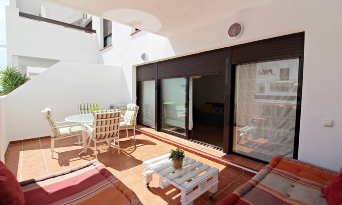 Vera Beach Apartment | 68 m² Apartment ∙ 2 bedrooms ∙ 5 guests