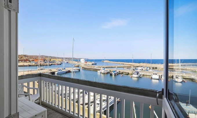 Tejn Apartment | 6815 Allinge - Ndr. Strandvej 2 B, 1. th.