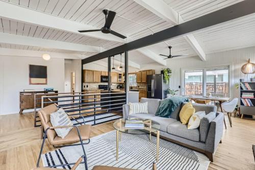 Highlands House | 6838 W 74th Ave