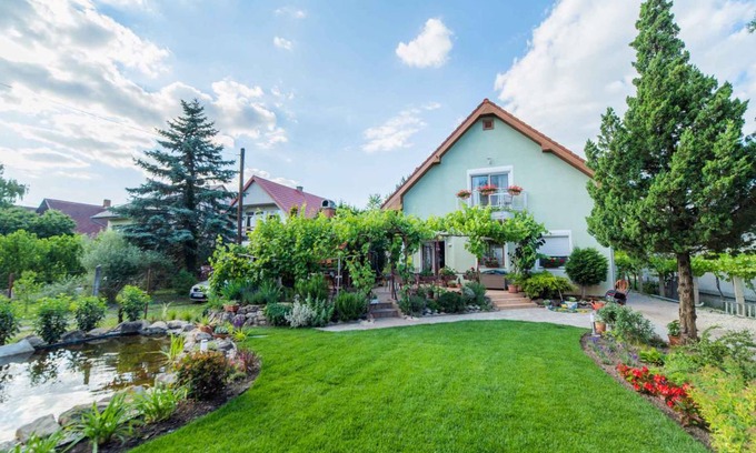 Keszthely Apartment | 69 m² Apartment ∙ 2 bedrooms ∙ 4 guests