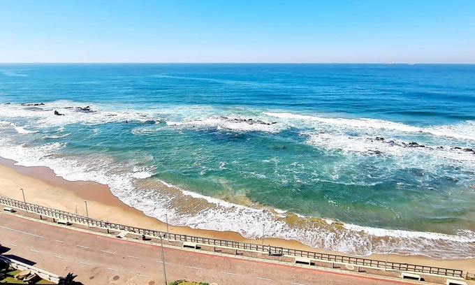 Umdloti Apartment | 6B Sugar Beach Umdloti Beachfront Magic