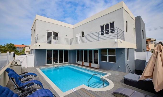 Enterprise Villa | 6BR Gated Villa near Beach w/Private Pool-KHVilla