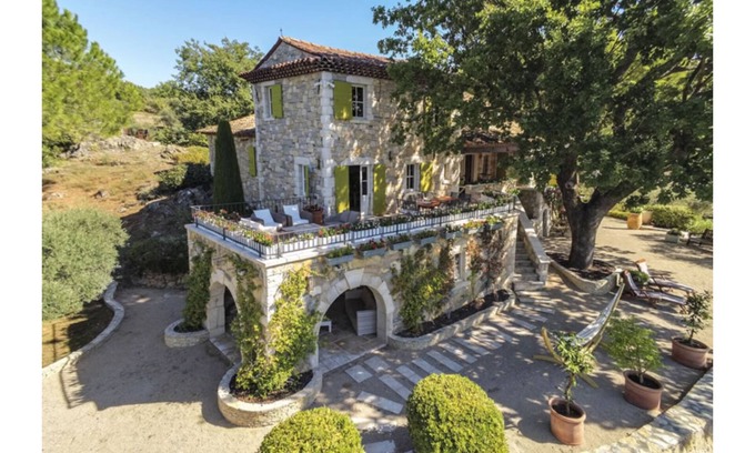 Montauroux Villa | 7 a/c ensuite BR/14 person Provence villa, walk to villages, 40 mins Nice aiport