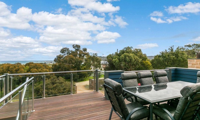 Anglesea House | 7 Almira -Premium Holiday Home Really Offers It All.