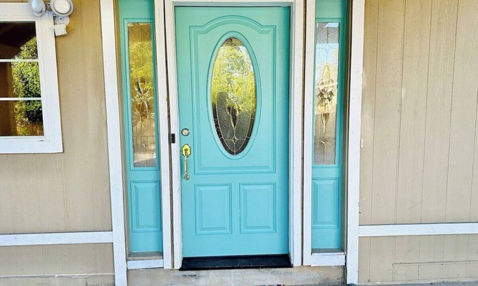 Northeast Reno House | 7-bedroom/9TVs/sleeps21